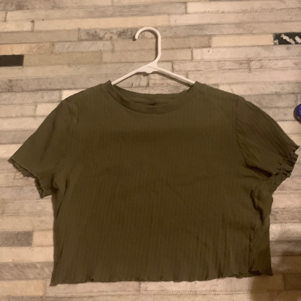 Olive green crop top super cute never worn
